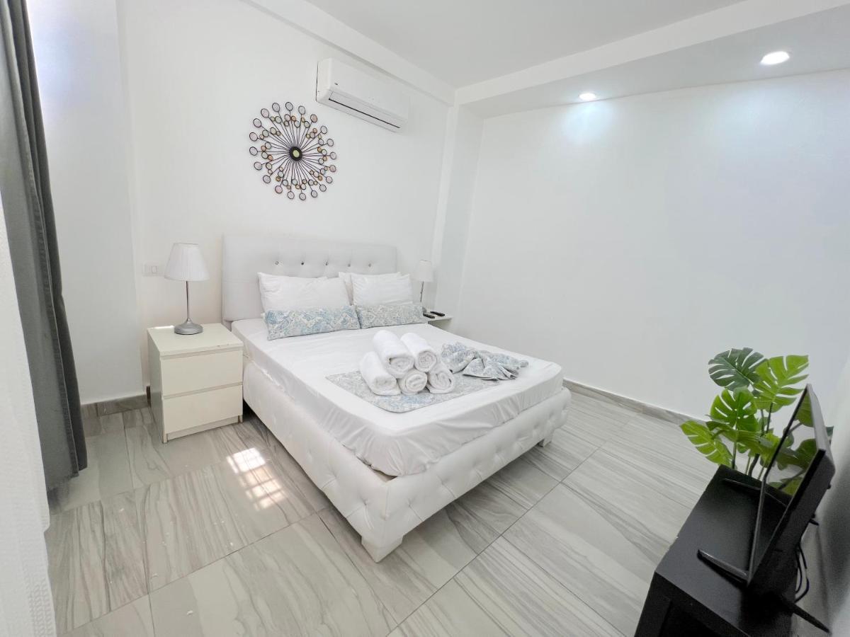 Vacation Suites With Rooftop Pool, Beach Club, Spa, Restaurants - Ducassi Collection - Playa Los Corales Punta Cana Rum bild
